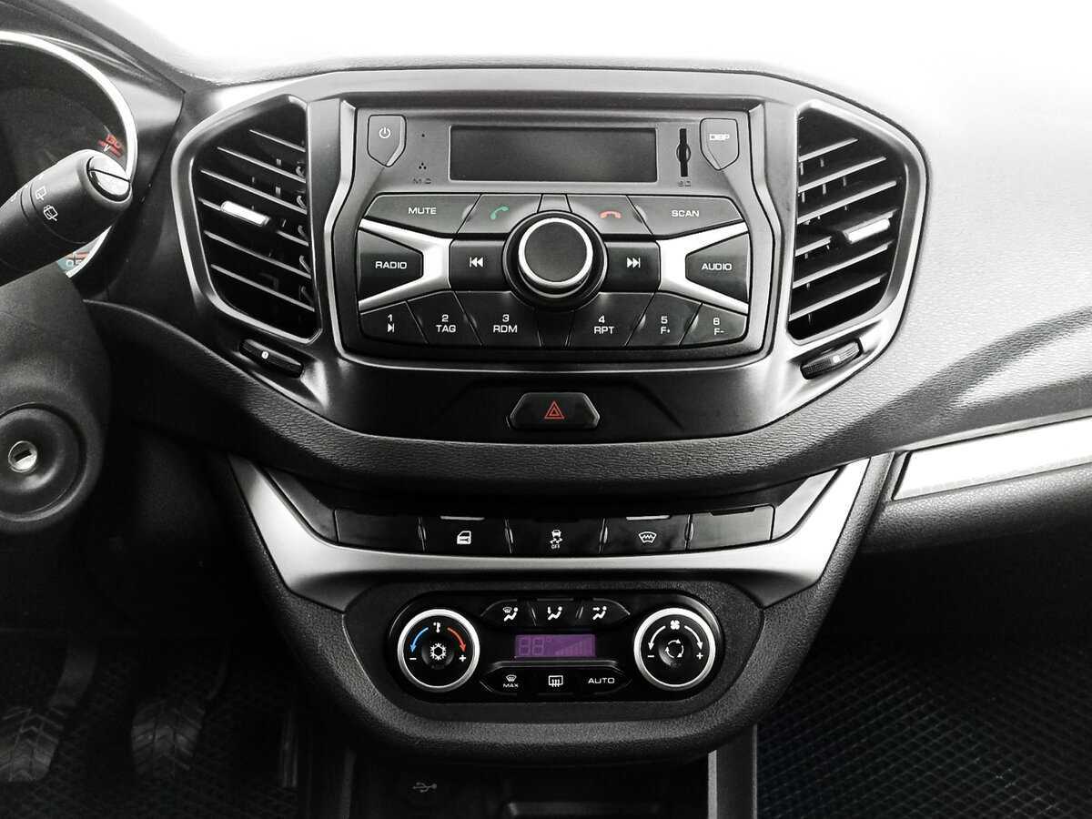 Лада (ВАЗ) Веста б/у, 2021, Механическая. Фото: #12