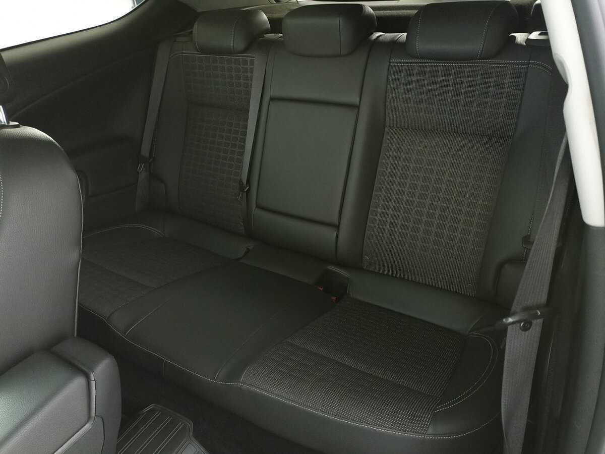 Opel Astra б/у, 2013, Механическая. Фото: #9