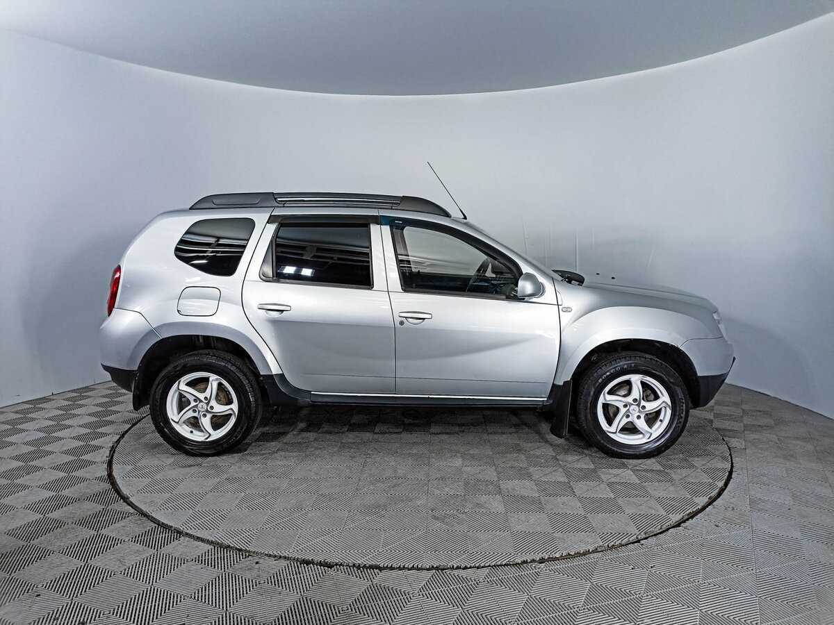 Renault Duster б/у, 2012, Механическая. Фото: #3