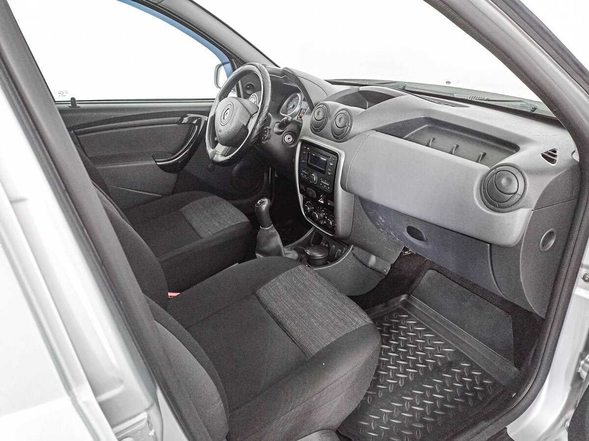 Renault Duster б/у, 2012, Механическая. Фото: #8