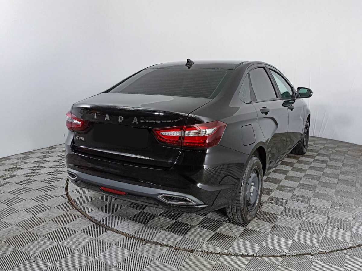 Лада (ВАЗ) Веста б/у, 2023, Механическая. Фото: #3