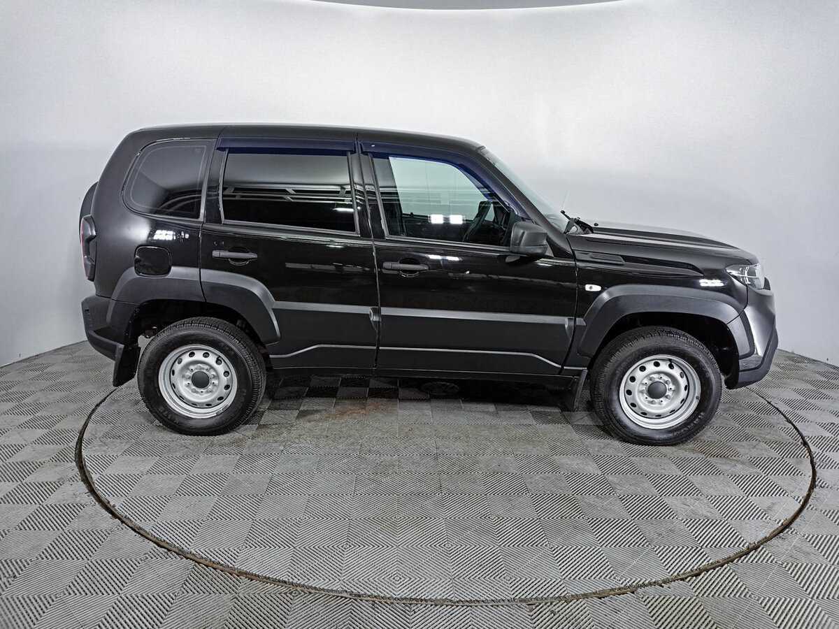 Лада (ВАЗ) Нива б/у, 2023, Механическая. Фото: #3