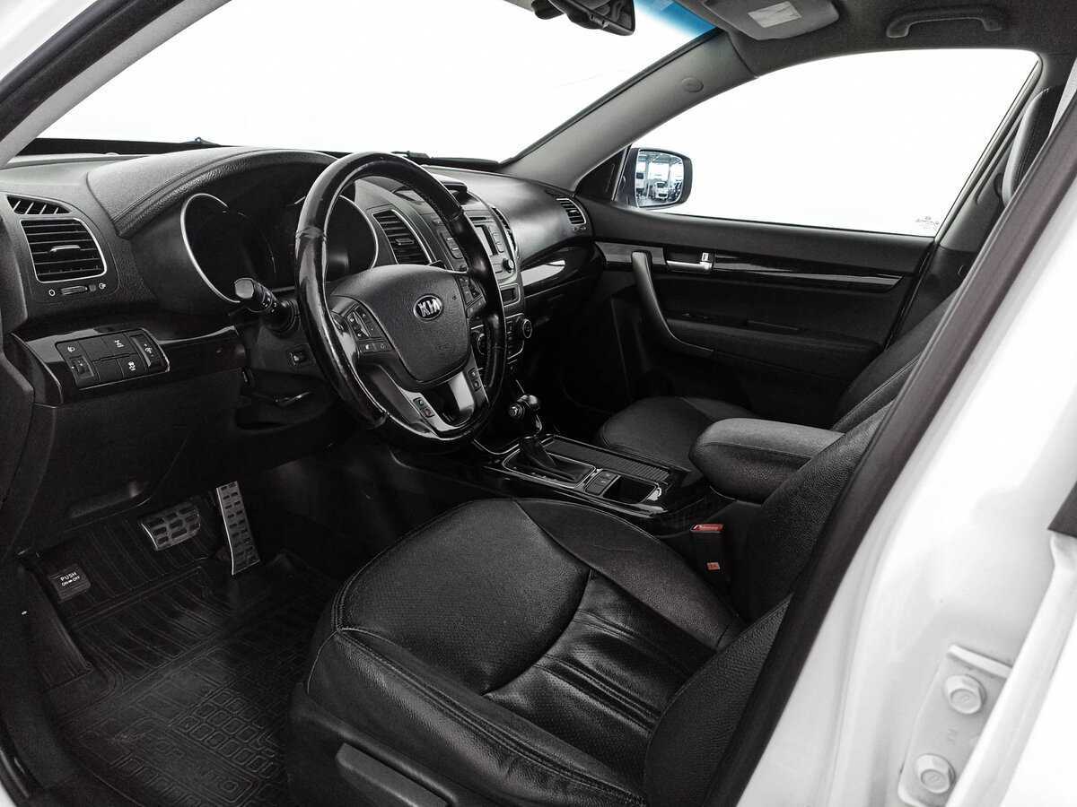 Kia Sorento б/у, 2012, Автоматическая. Фото: #13