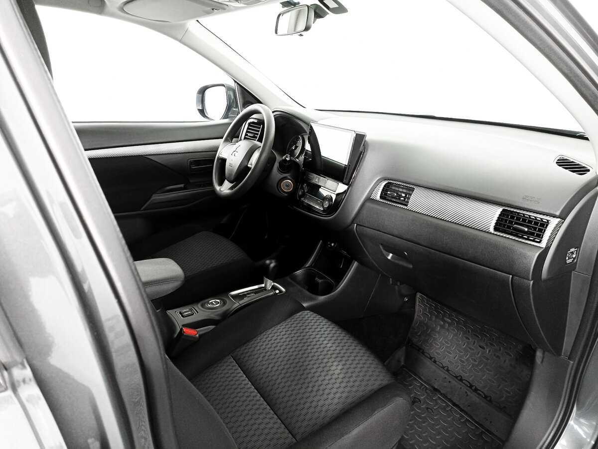 Mitsubishi Outlander б/у, 2014, Вариатор. Фото: #4