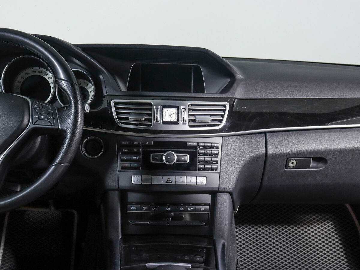 Mercedes-Benz E-Класс б/у, 2014, Автоматическая. Фото: #11