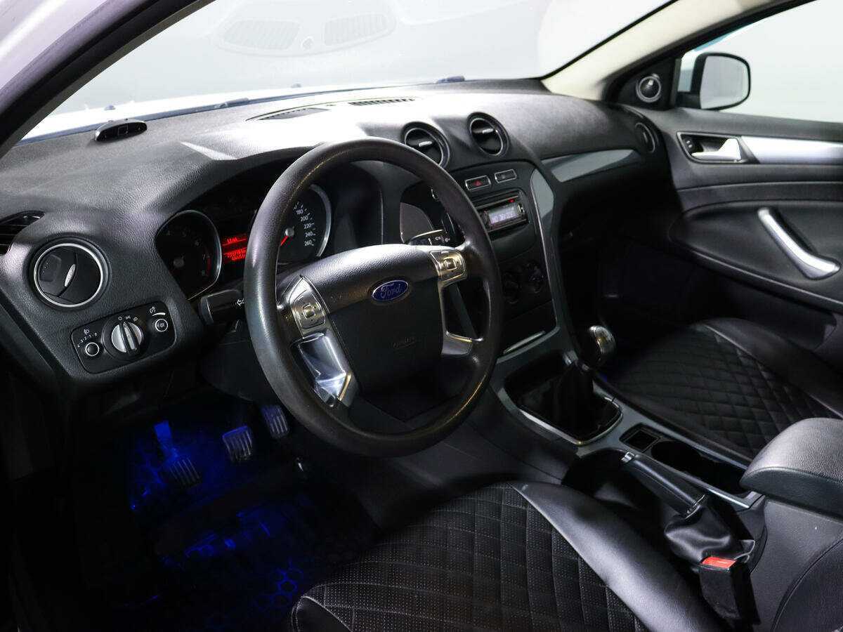 Форд Мондео б/у, 2012, Механическая. Фото: #11