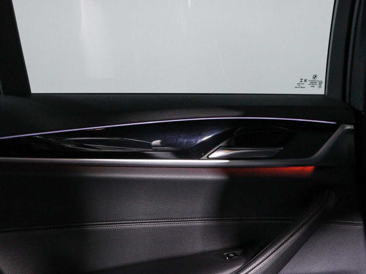 BMW 5 серии б/у, 2019, Автоматическая. Фото: #12
