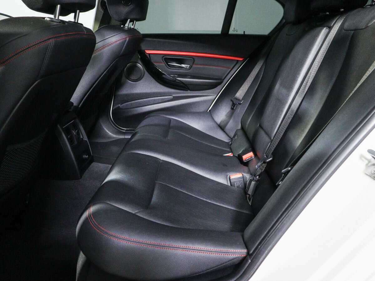 BMW 3 серии б/у, 2016, Автоматическая. Фото: #7