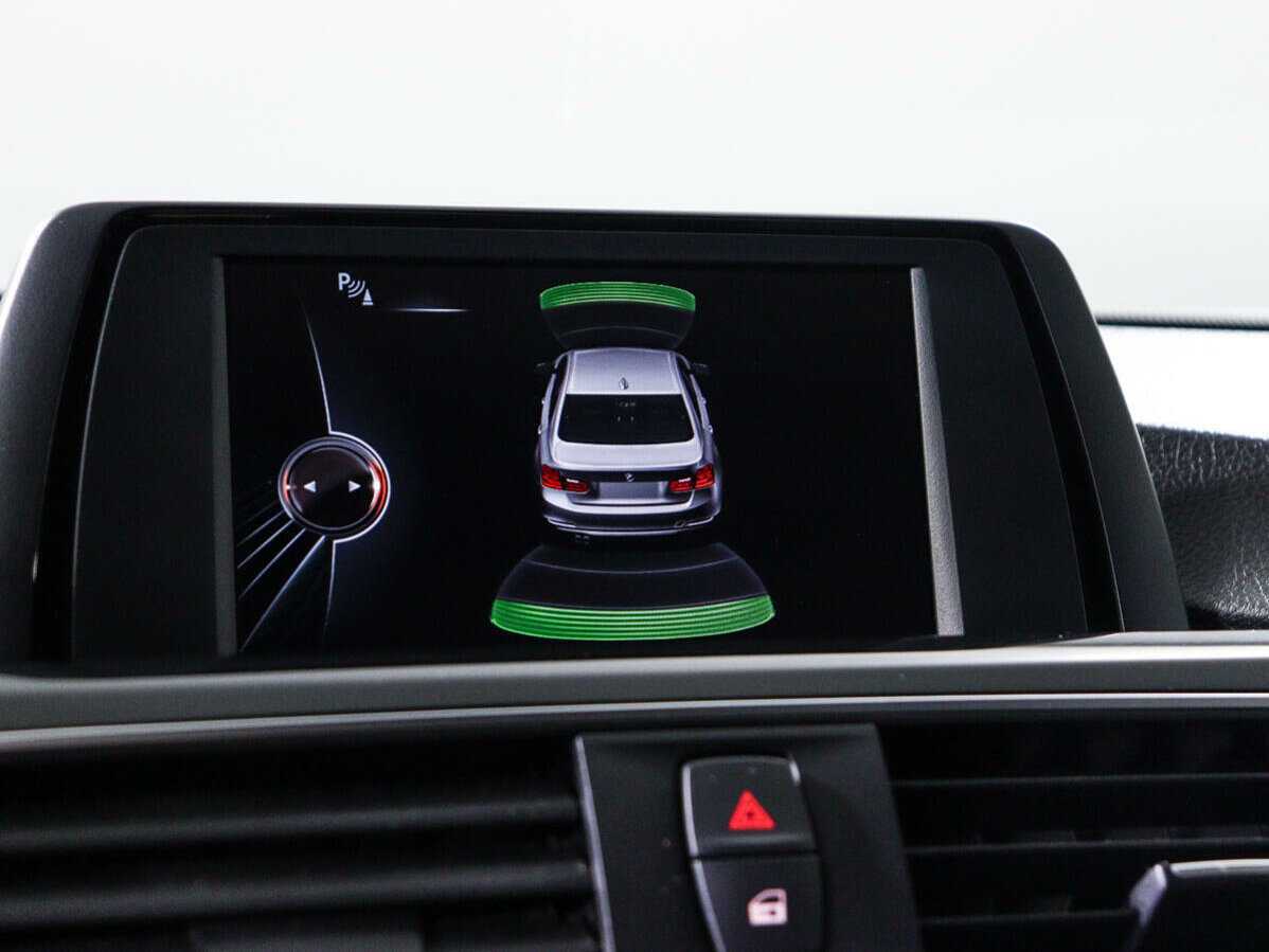 BMW 3 серии б/у, 2016, Автоматическая. Фото: #13