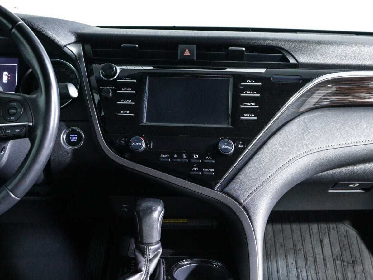 Toyota Camry б/у, 2020, Автоматическая. Фото: #12
