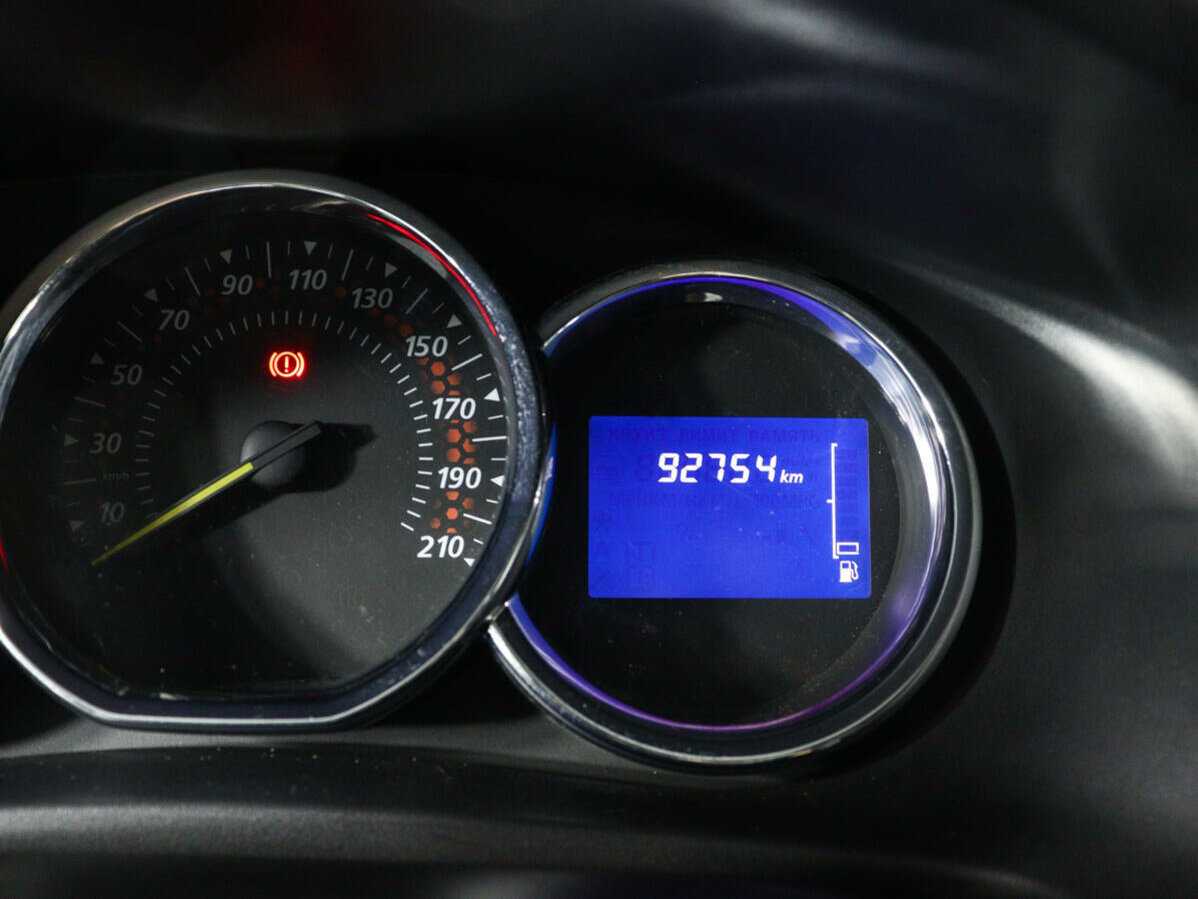 Рено Сандеро б/у, 2018, Механическая. Фото: #8