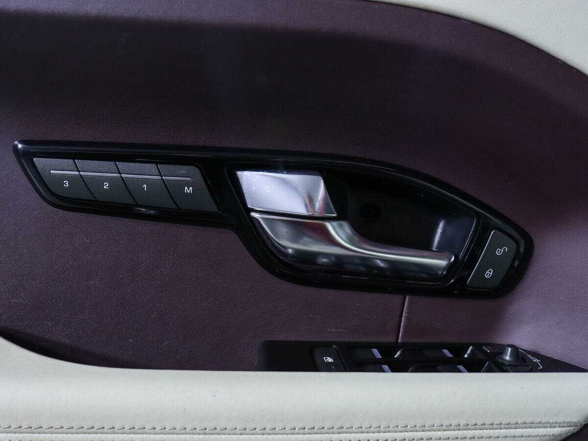 Land Rover Range Rover Evoque б/у, 2013, Автоматическая. Фото: #15