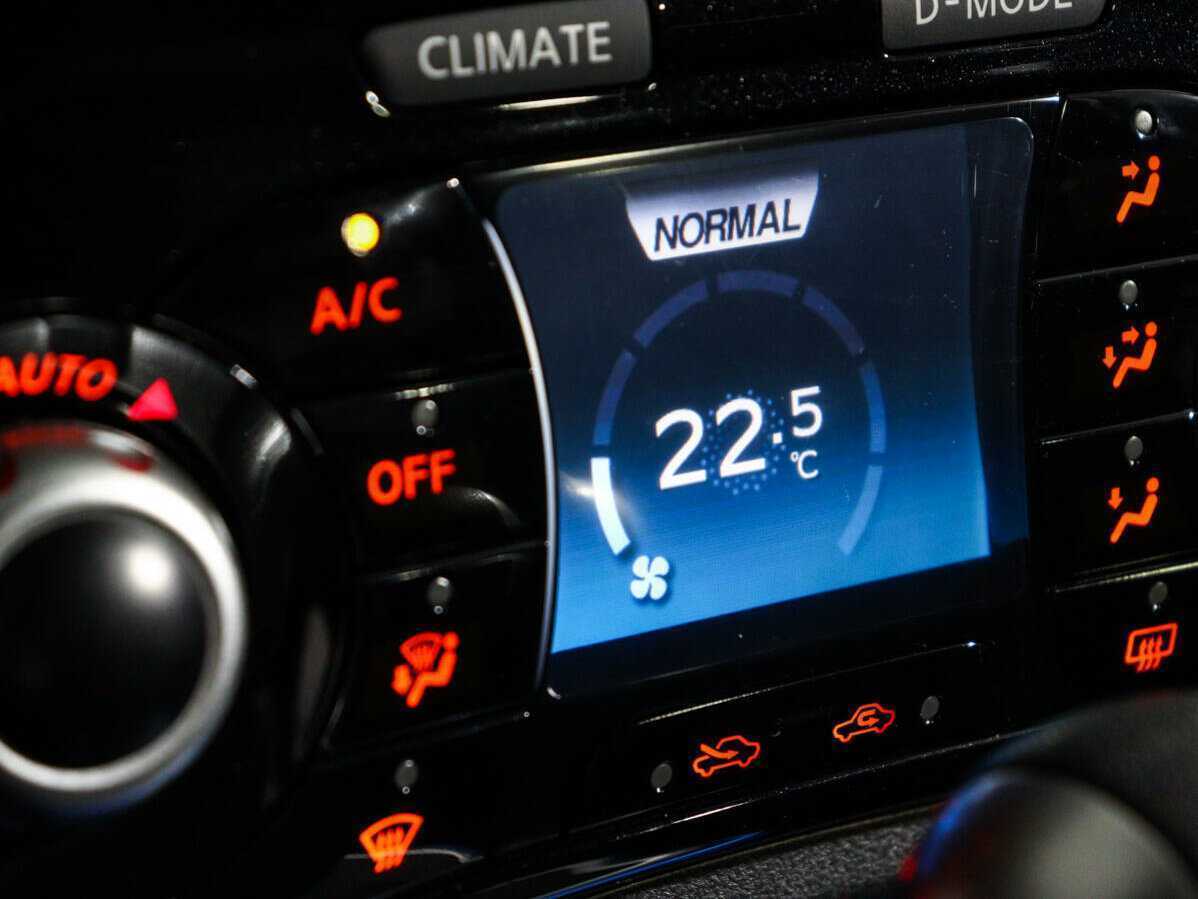 Ниссан Жук б/у, 2018, Вариатор. Фото: #14