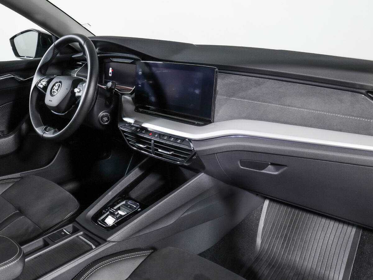Skoda Octavia б/у, 2021, Автоматическая. Фото: #6