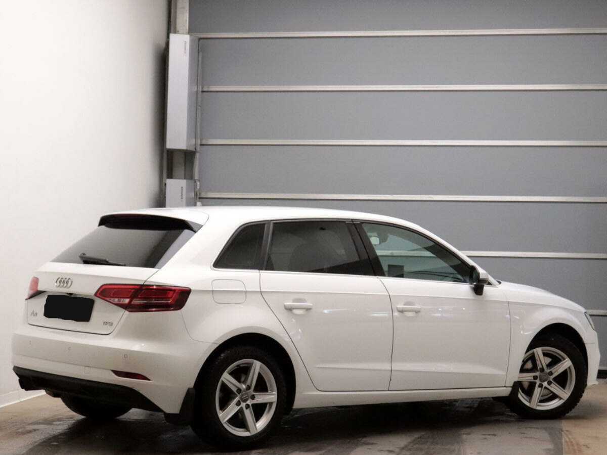 Audi A3 б/у, 2016, Роботизированная. Фото: #3