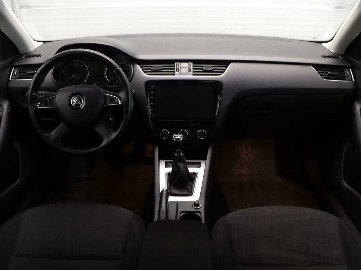 Skoda Octavia б/у, 2013, Механическая. Фото: #8