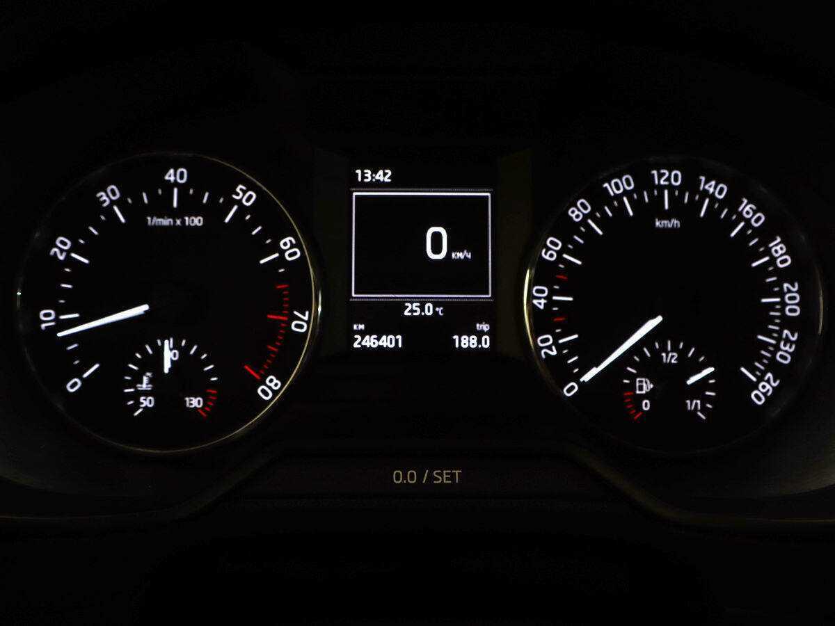 Skoda Octavia б/у, 2013, Механическая. Фото: #19