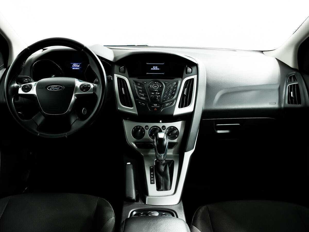 Форд Фокус б/у, 2015, Роботизированная. Фото: #10