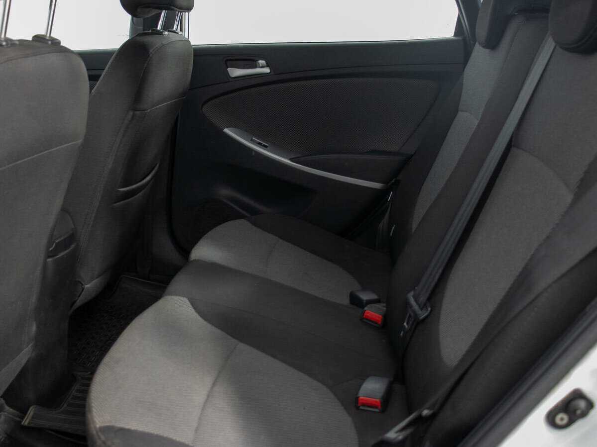 Hyundai Solaris б/у, 2014, Автоматическая. Фото: #10