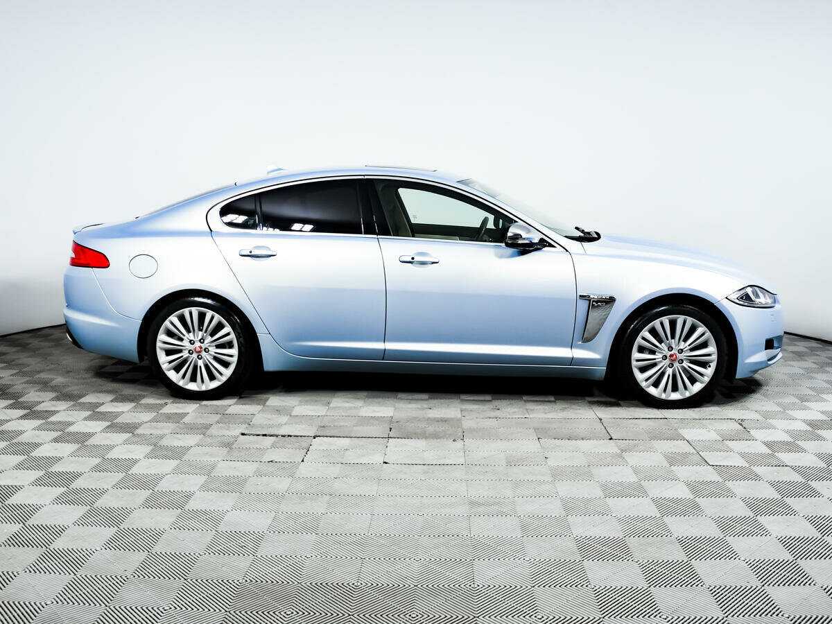 Jaguar XF б/у, 2013, Автоматическая. Фото: #3