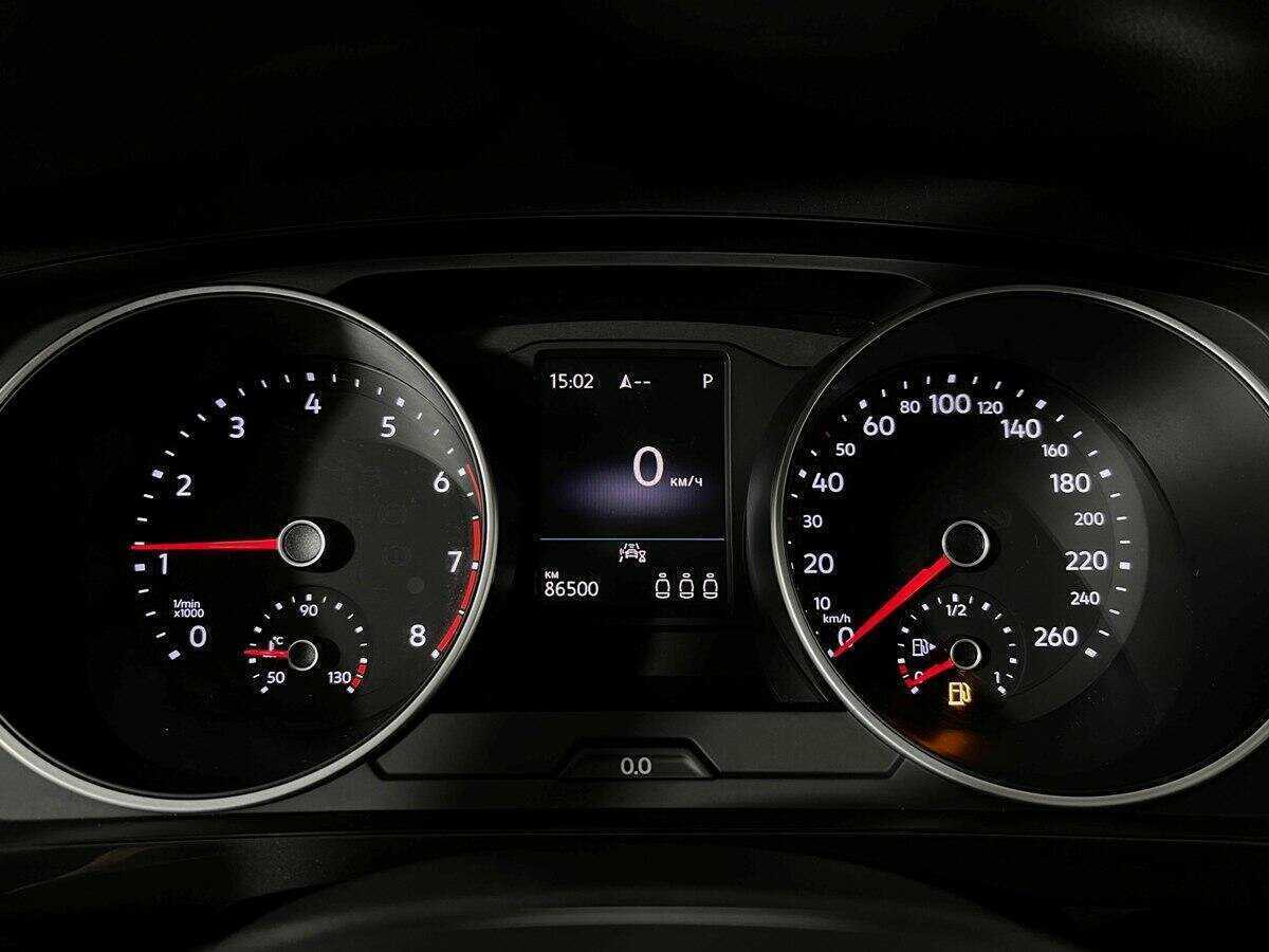 Volkswagen Tiguan б/у, 2021, Роботизированная. Фото: #10