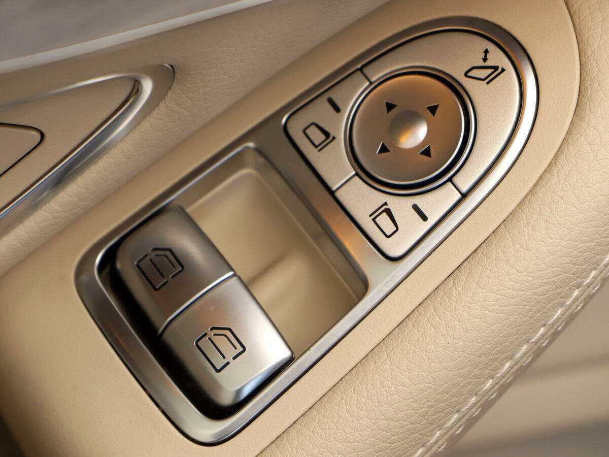 Mercedes-Benz C-Класс б/у, 2016, Автоматическая. Фото: #14