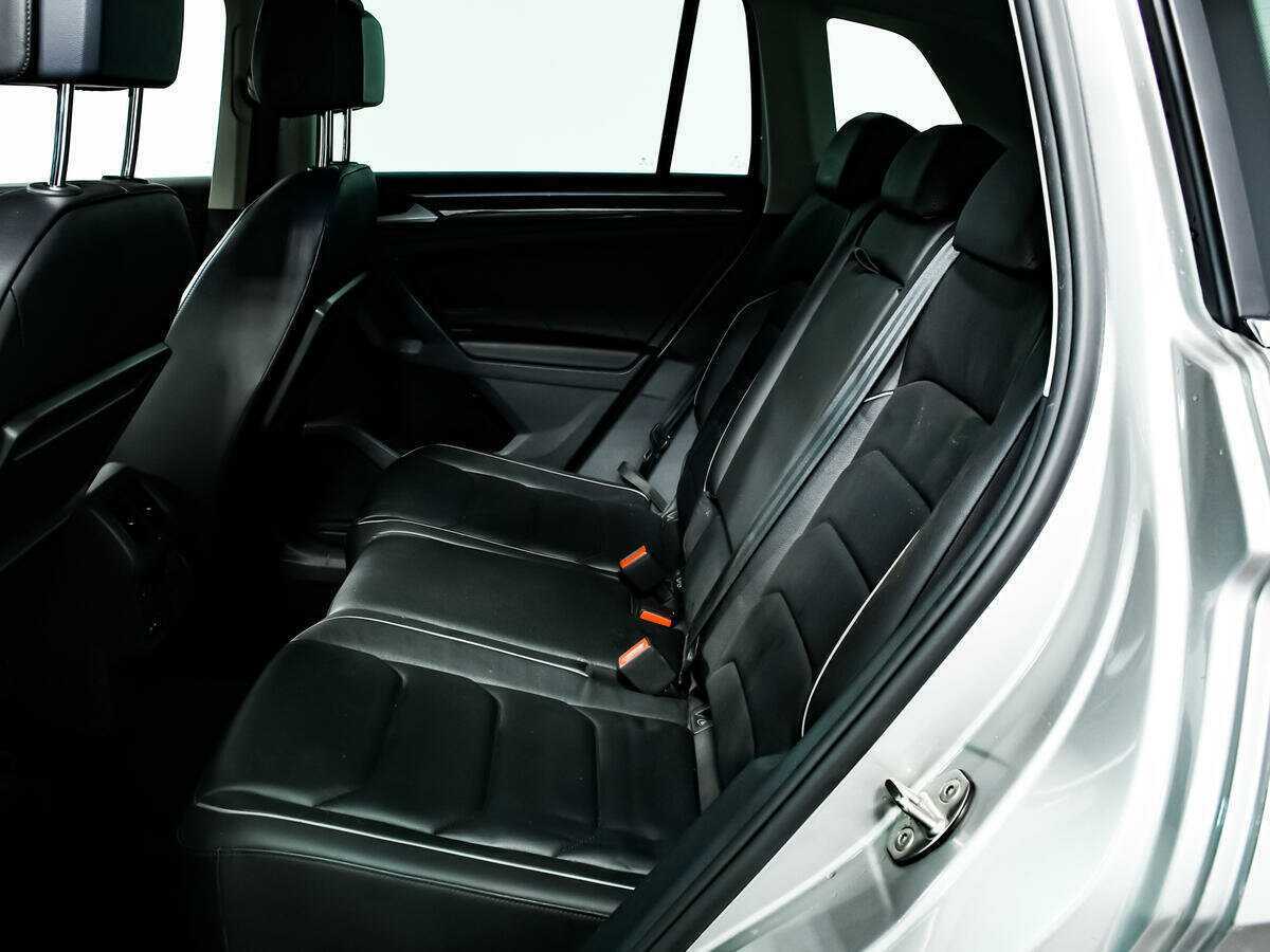 Volkswagen Tiguan б/у, 2020, Роботизированная. Фото: #11