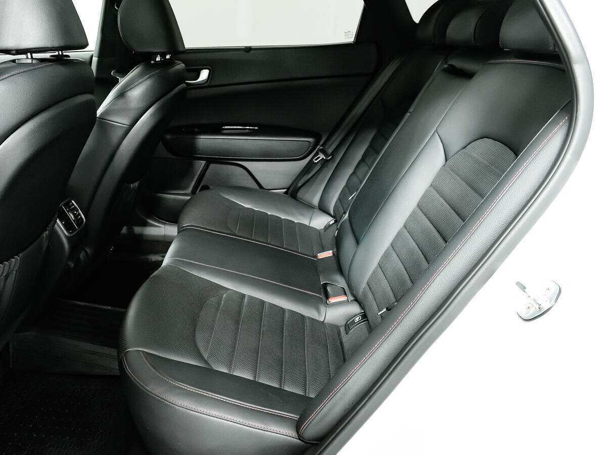 Kia Optima б/у, 2018, Автоматическая. Фото: #11