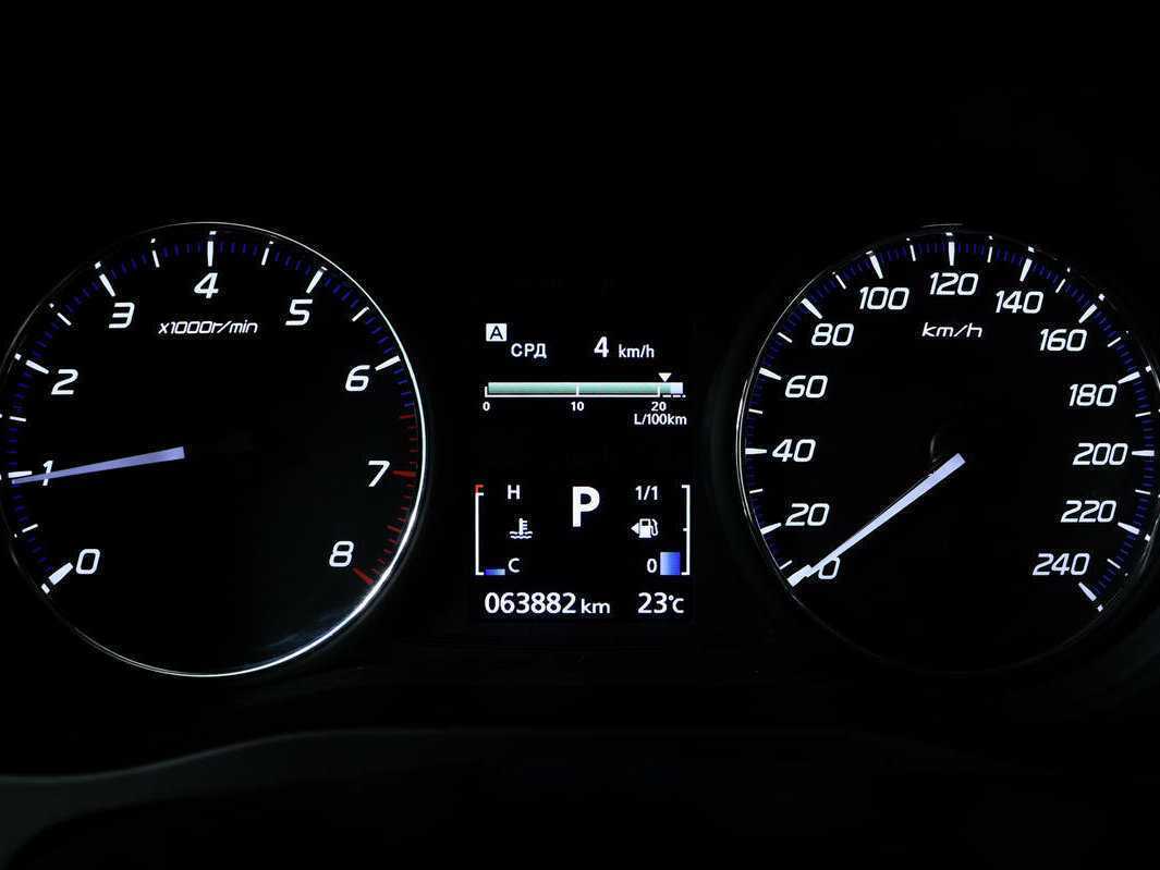 Mitsubishi Outlander б/у, 2021, Вариатор. Фото: #7