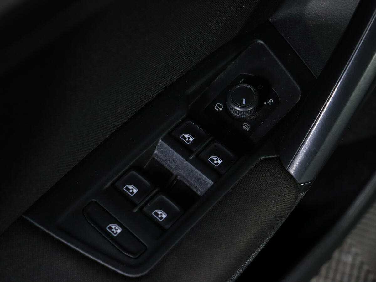 Volkswagen Tiguan б/у, 2020, Роботизированная. Фото: #17