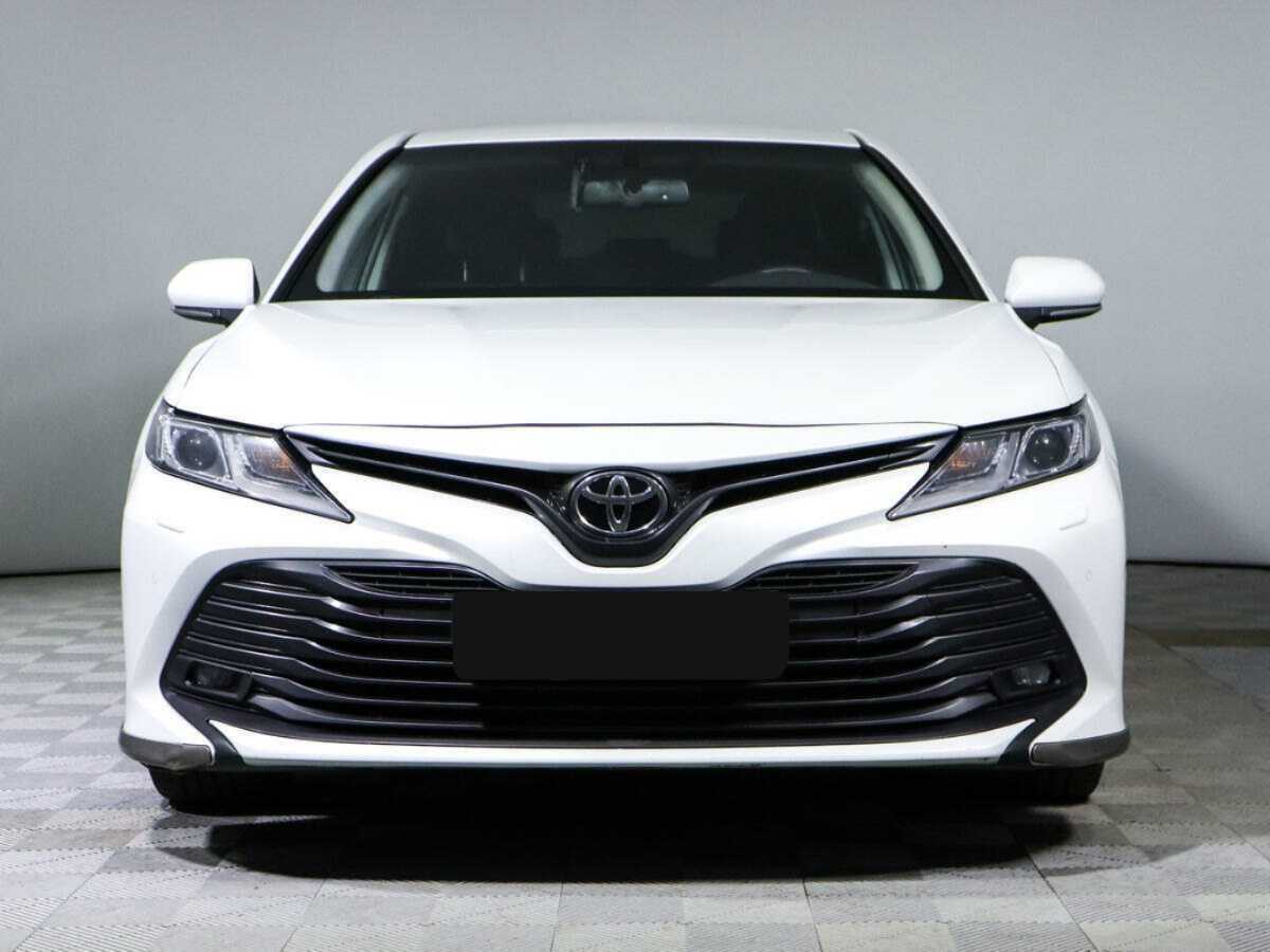 Toyota Camry б/у, 2020, Автоматическая. Фото: #1