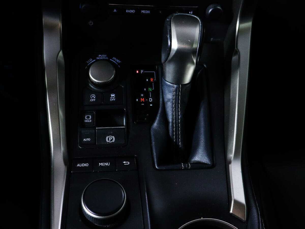 Lexus NX б/у, 2015, Вариатор. Фото: #16