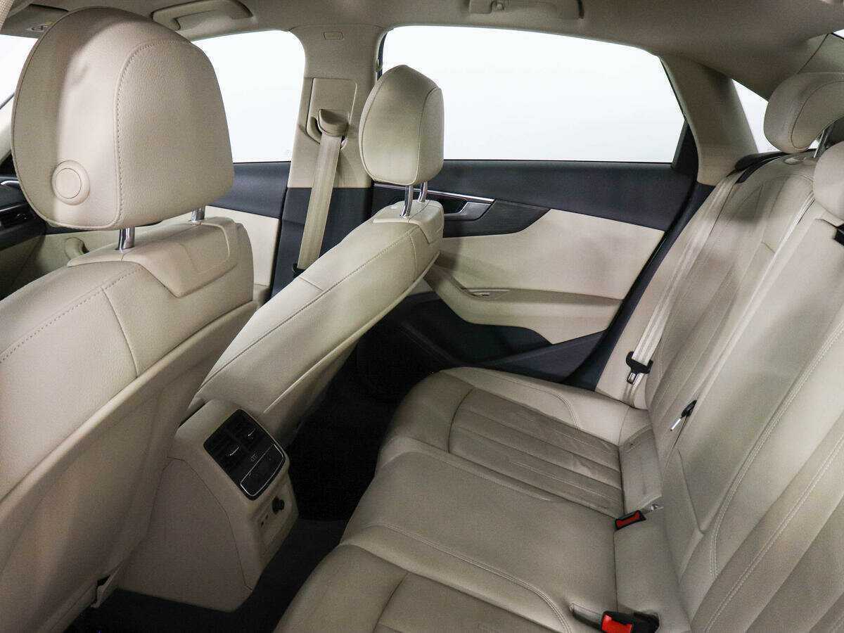 Audi A4 б/у, 2019, Роботизированная. Фото: #11