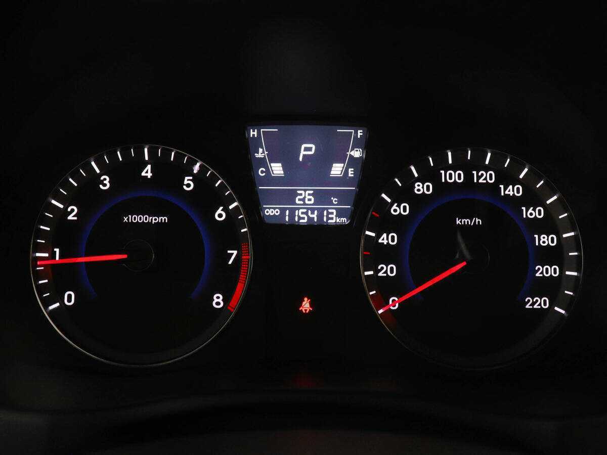 Hyundai Solaris б/у, 2013, Автоматическая. Фото: #10