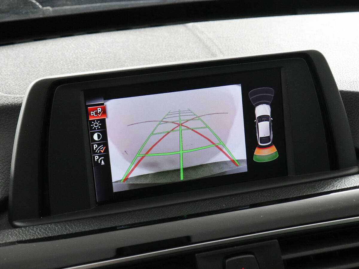 BMW 3 серии б/у, 2016, Автоматическая. Фото: #15