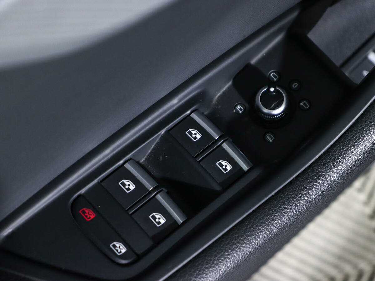 Audi A4 б/у, 2018, Роботизированная. Фото: #15