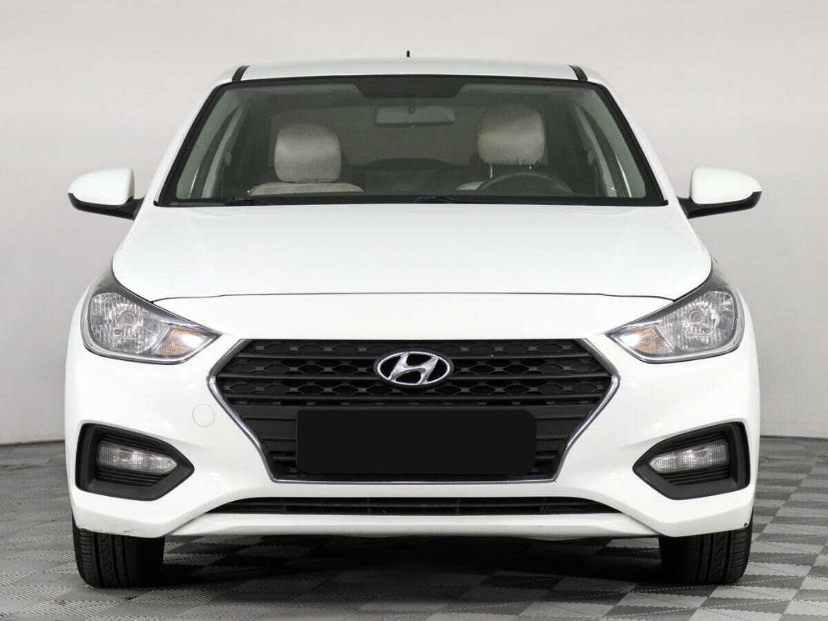 Hyundai Solaris б/у, 2017, Механическая. Фото: #1