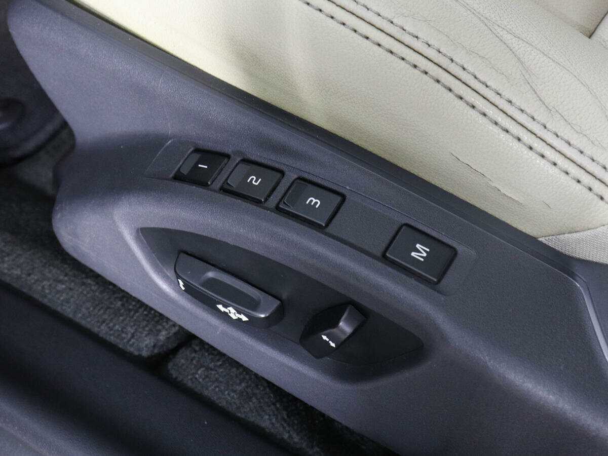 Volvo S60 б/у, 2014, Автоматическая. Фото: #12