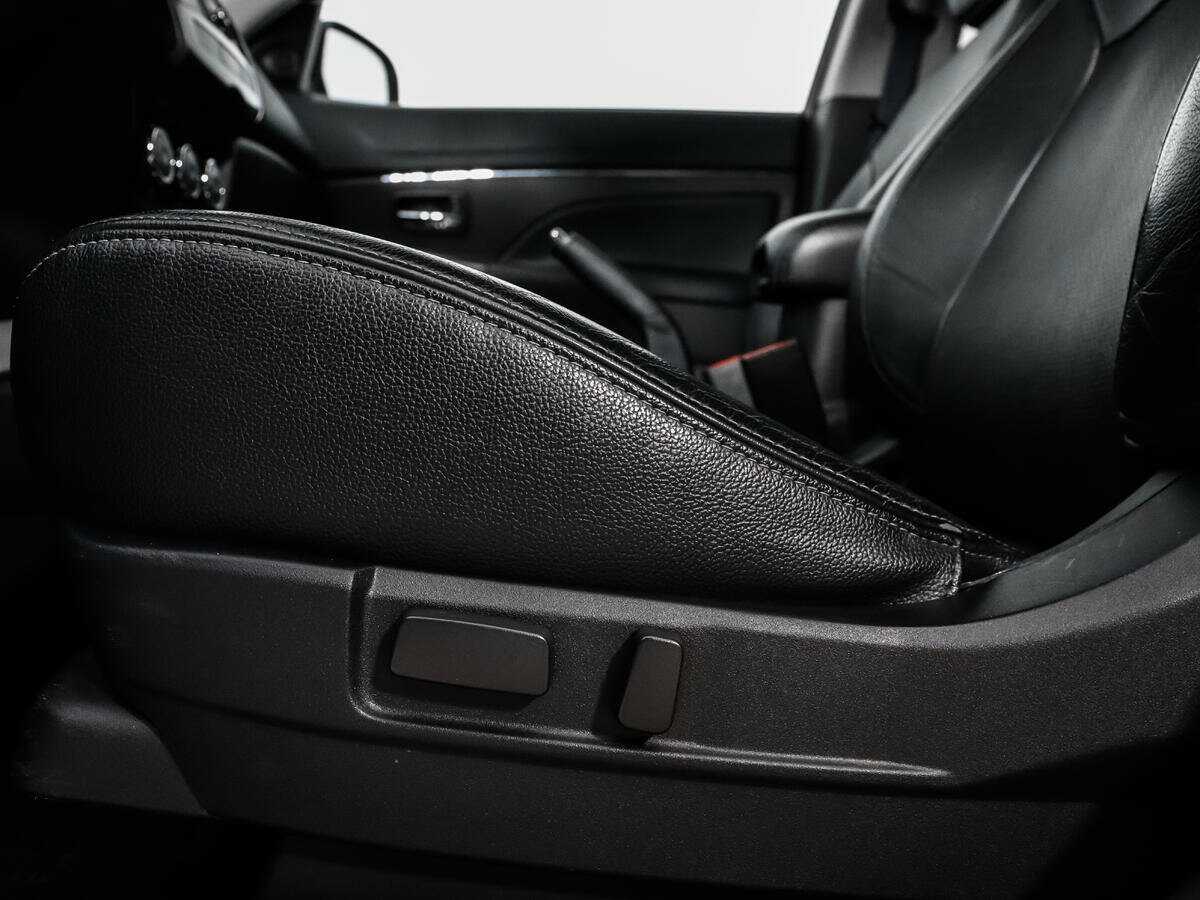 Mitsubishi ASX б/у, 2012, Вариатор. Фото: #9