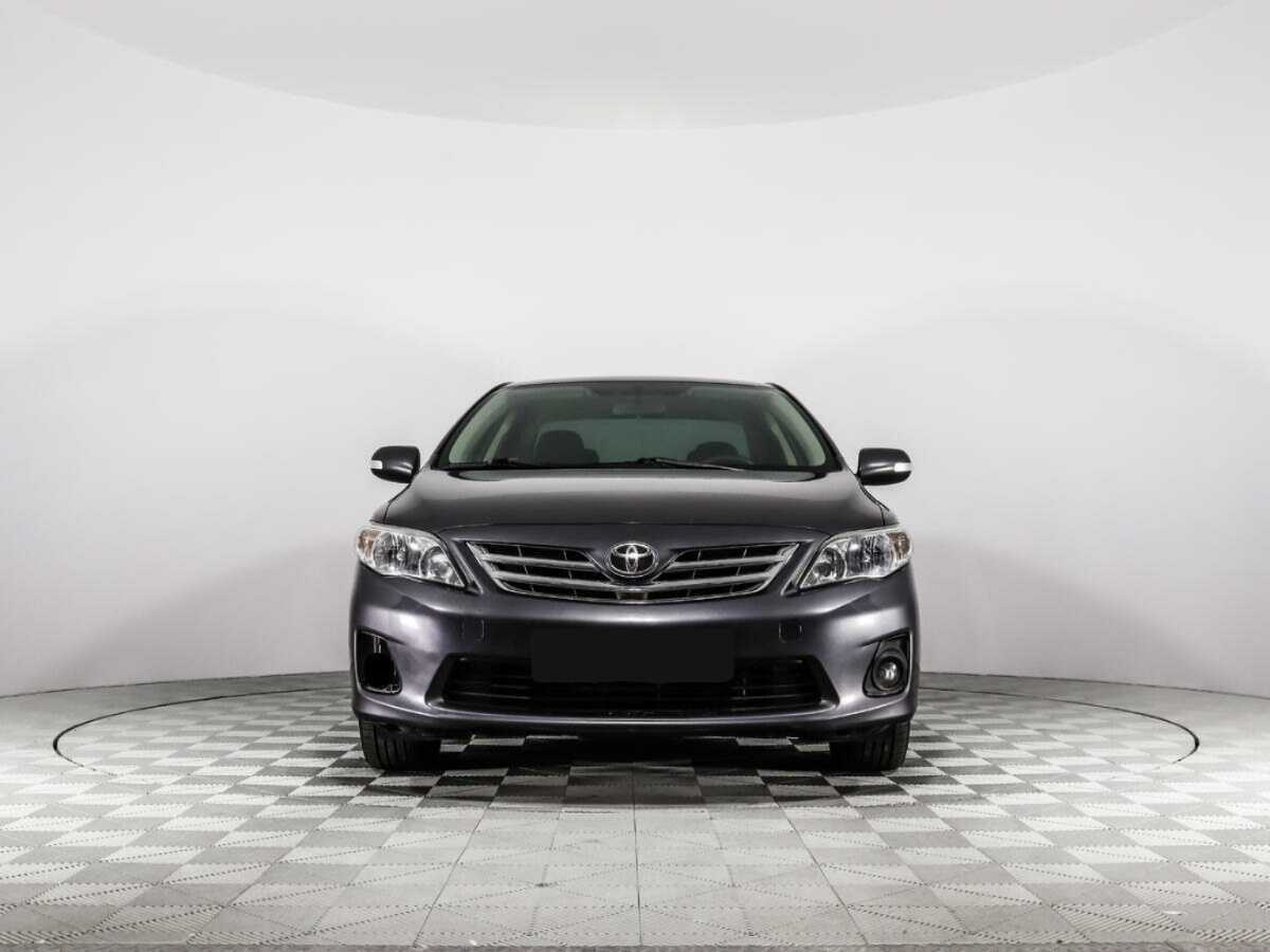 Тойота Королла б/у, 2012, Автоматическая. Фото: #1