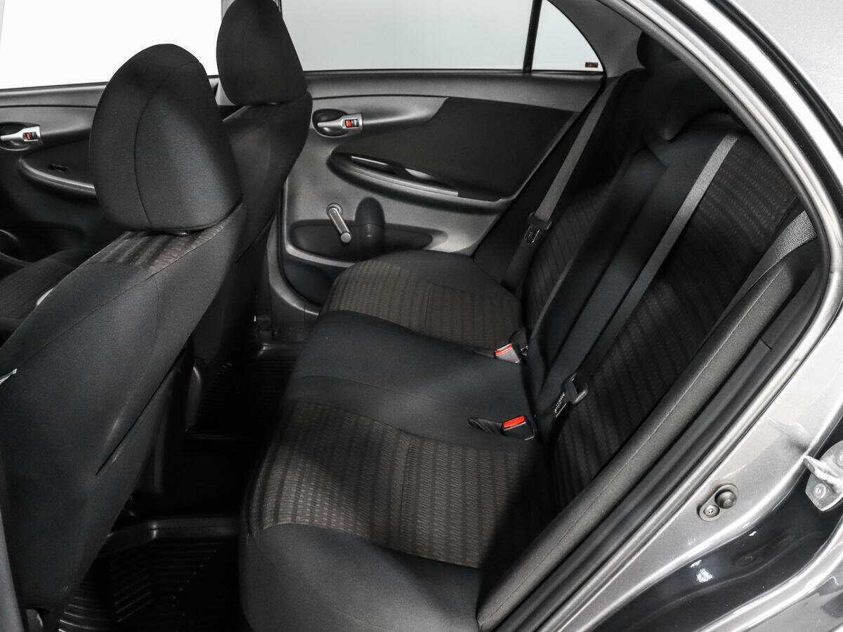 Тойота Королла б/у, 2012, Автоматическая. Фото: #9