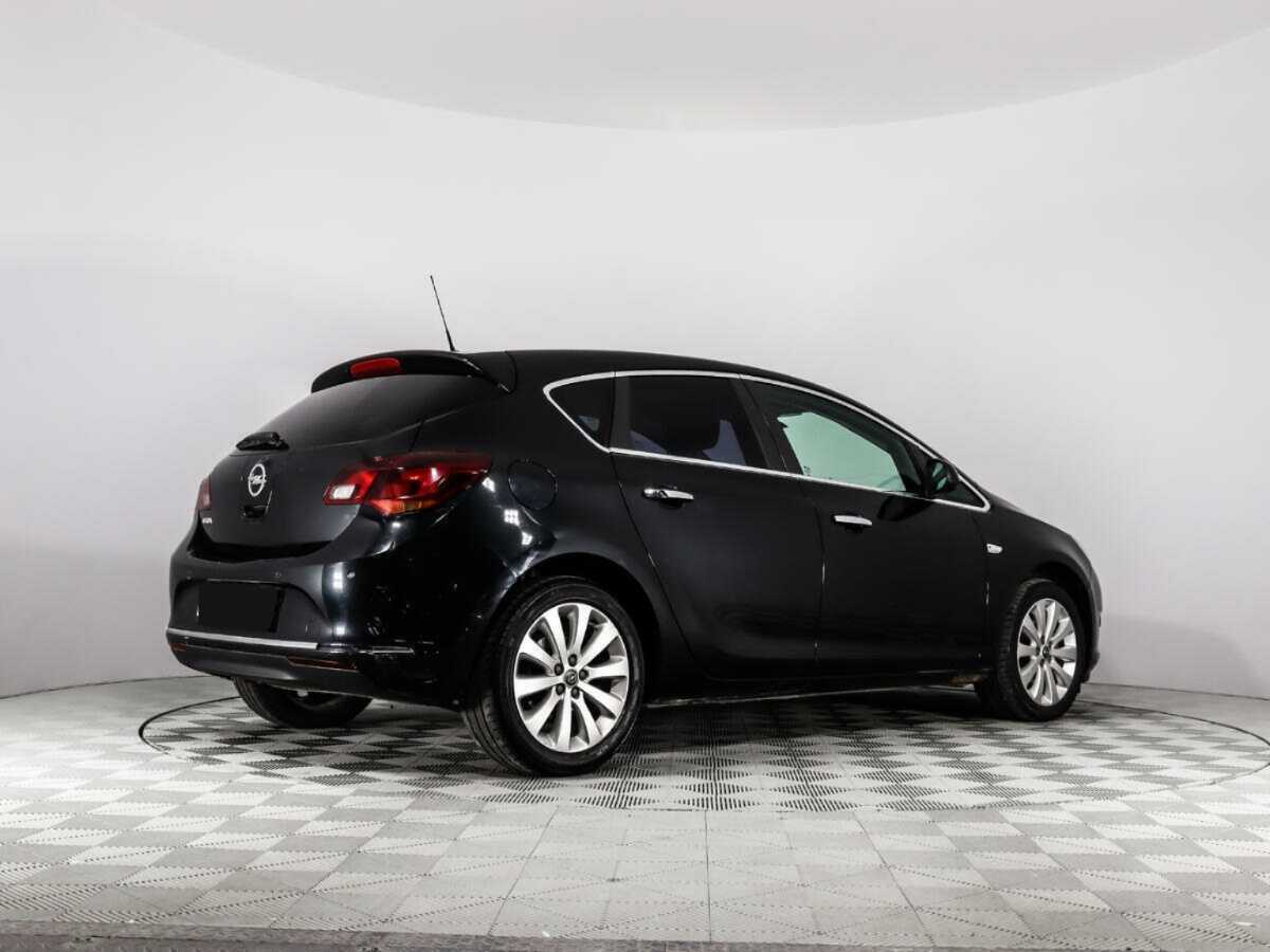 Opel Astra б/у, 2013, Автоматическая. Фото: #4