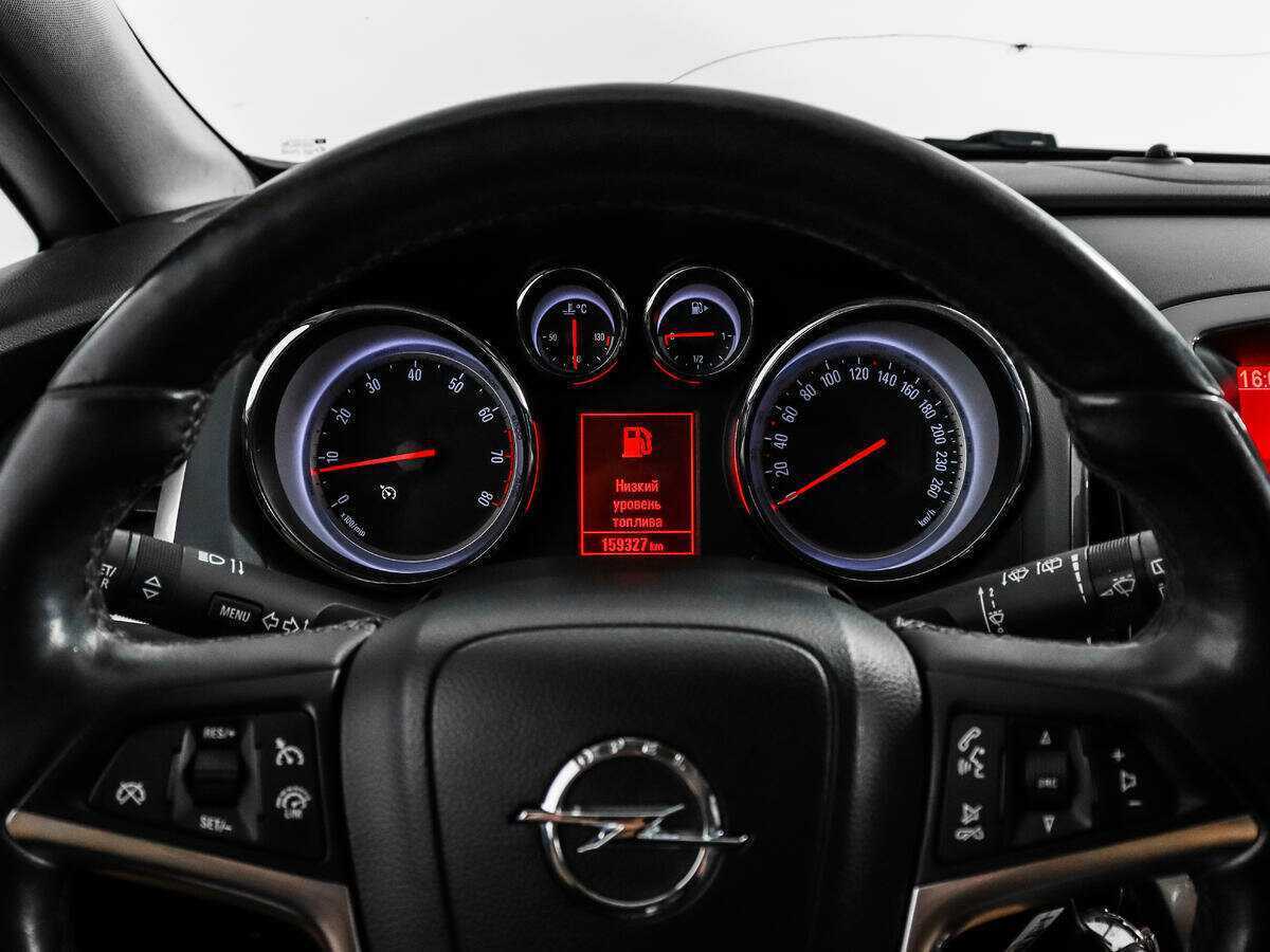 Opel Astra б/у, 2013, Автоматическая. Фото: #14