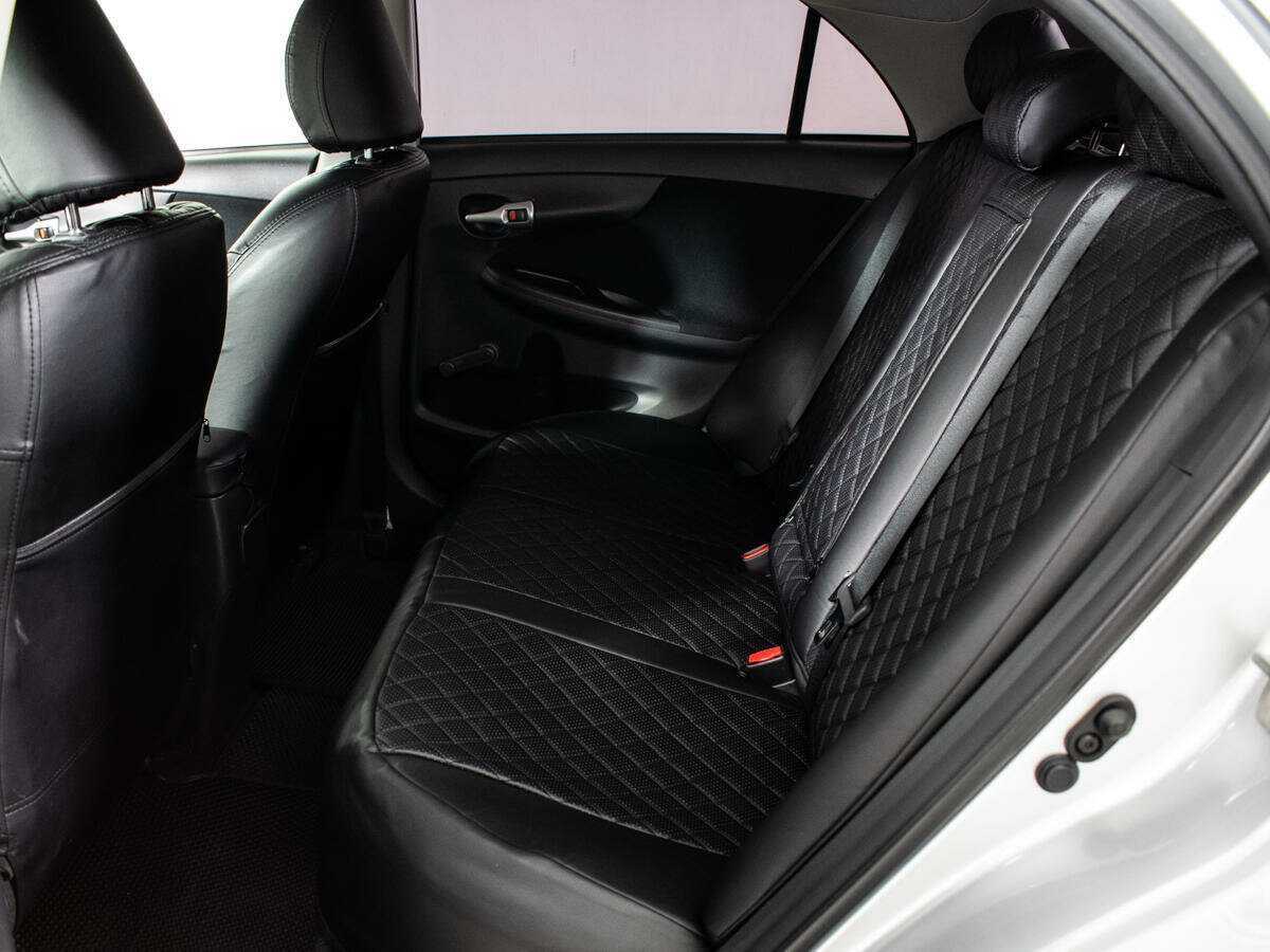 Toyota Corolla б/у, 2012, Механическая. Фото: #9