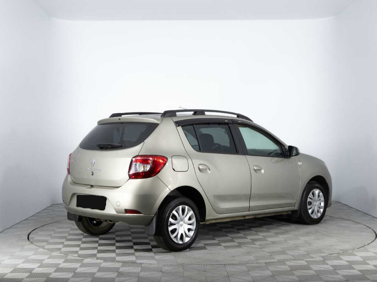 Renault Sandero б/у, 2015, Механическая. Фото: #4