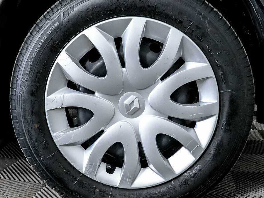 Renault Sandero б/у, 2015, Механическая. Фото: #16