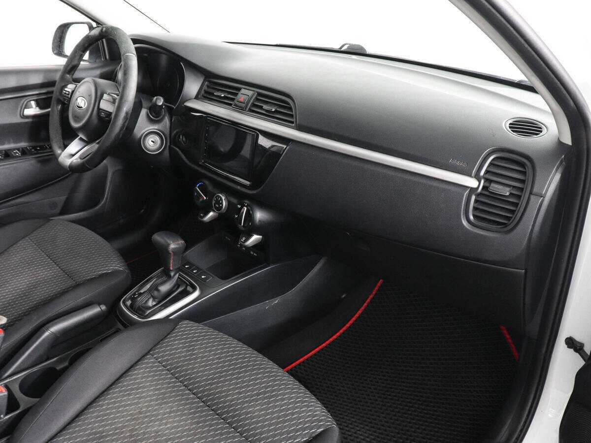 Kia Rio б/у, 2017, Автоматическая. Фото: #5