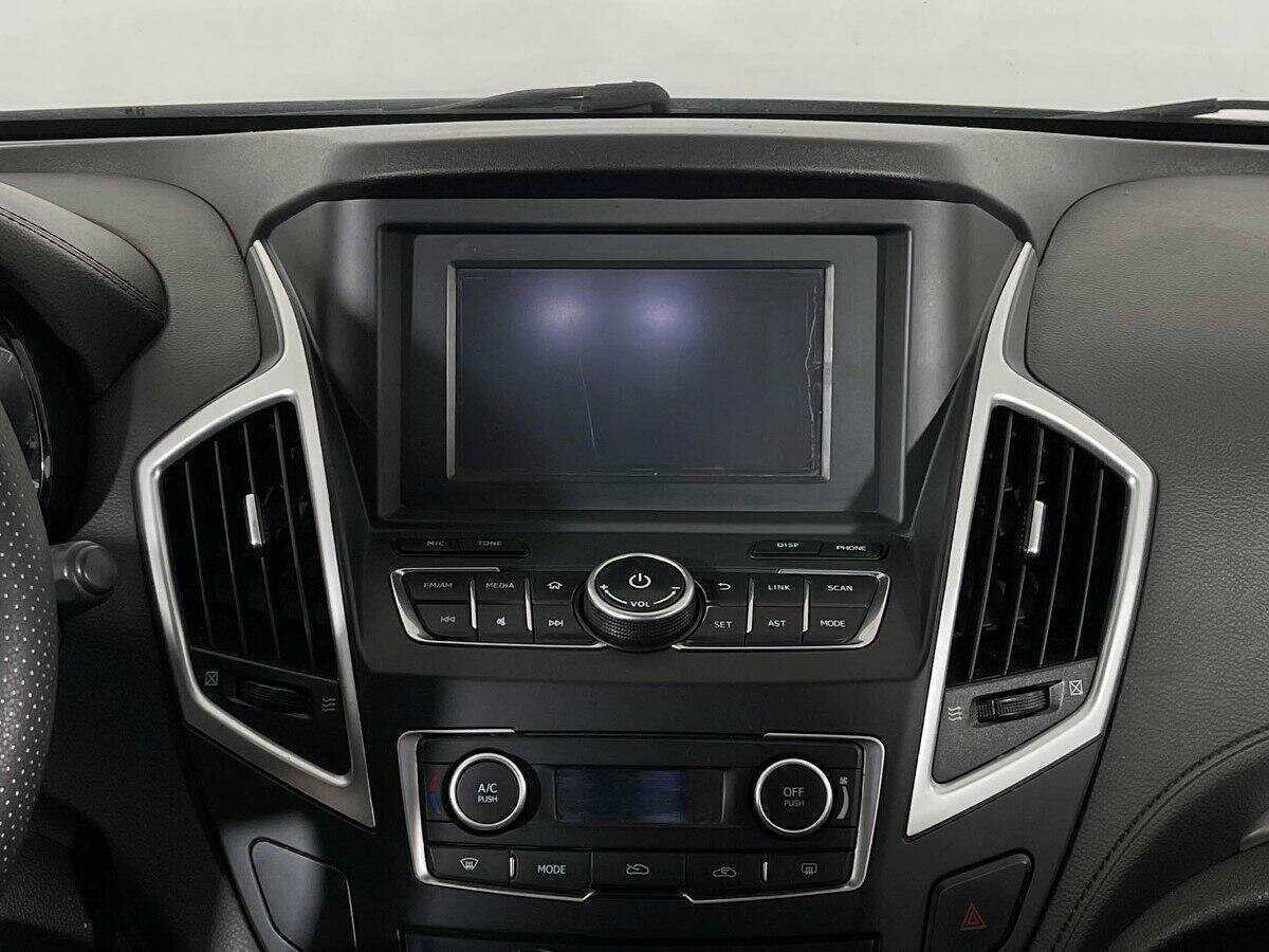 Дунфэн АИКС7 б/у, 2017, Механическая. Фото: #11