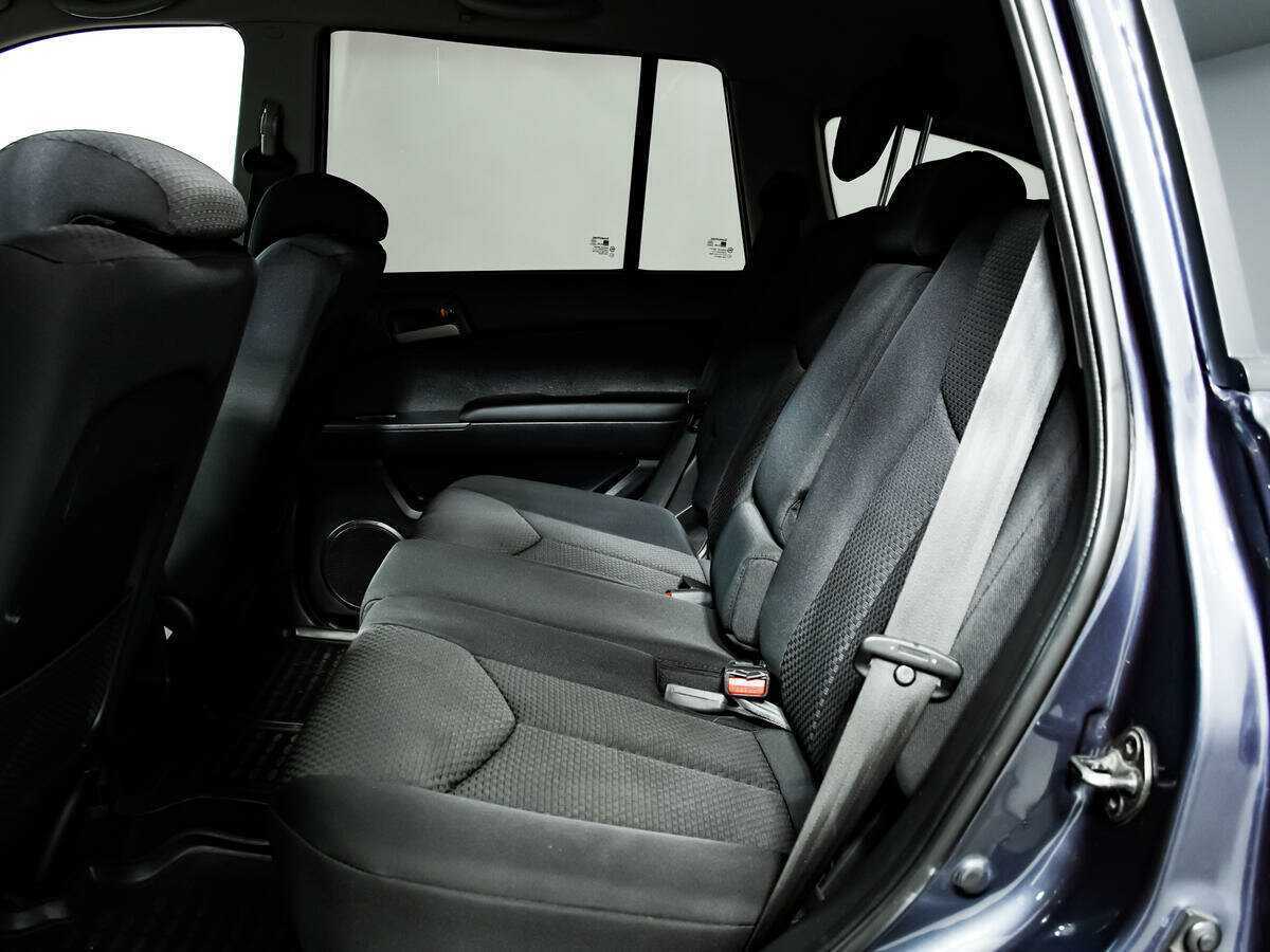 SsangYong Kyron б/у, 2012, Автоматическая. Фото: #11