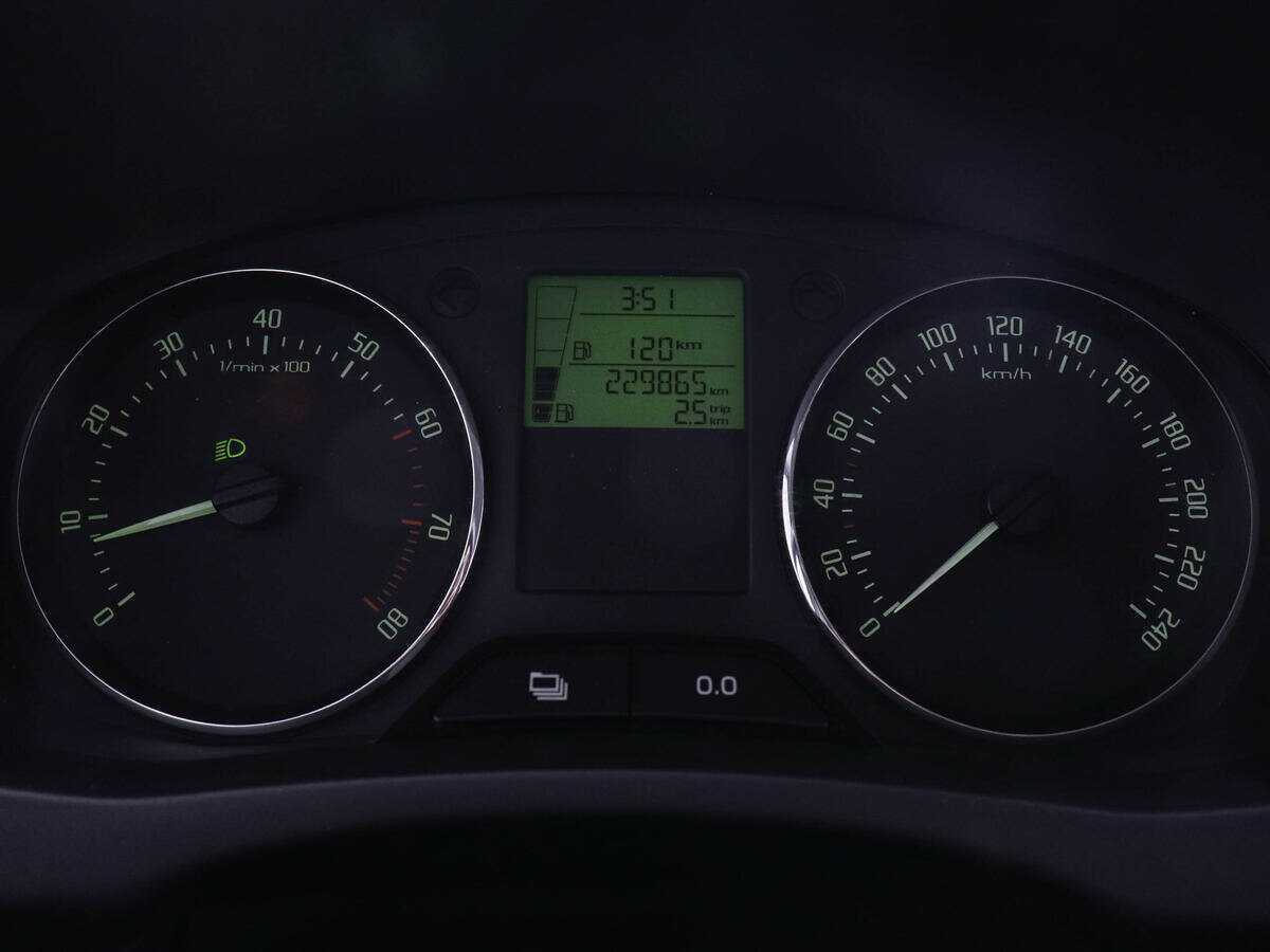 Skoda Fabia б/у, 2013, Механическая. Фото: #6